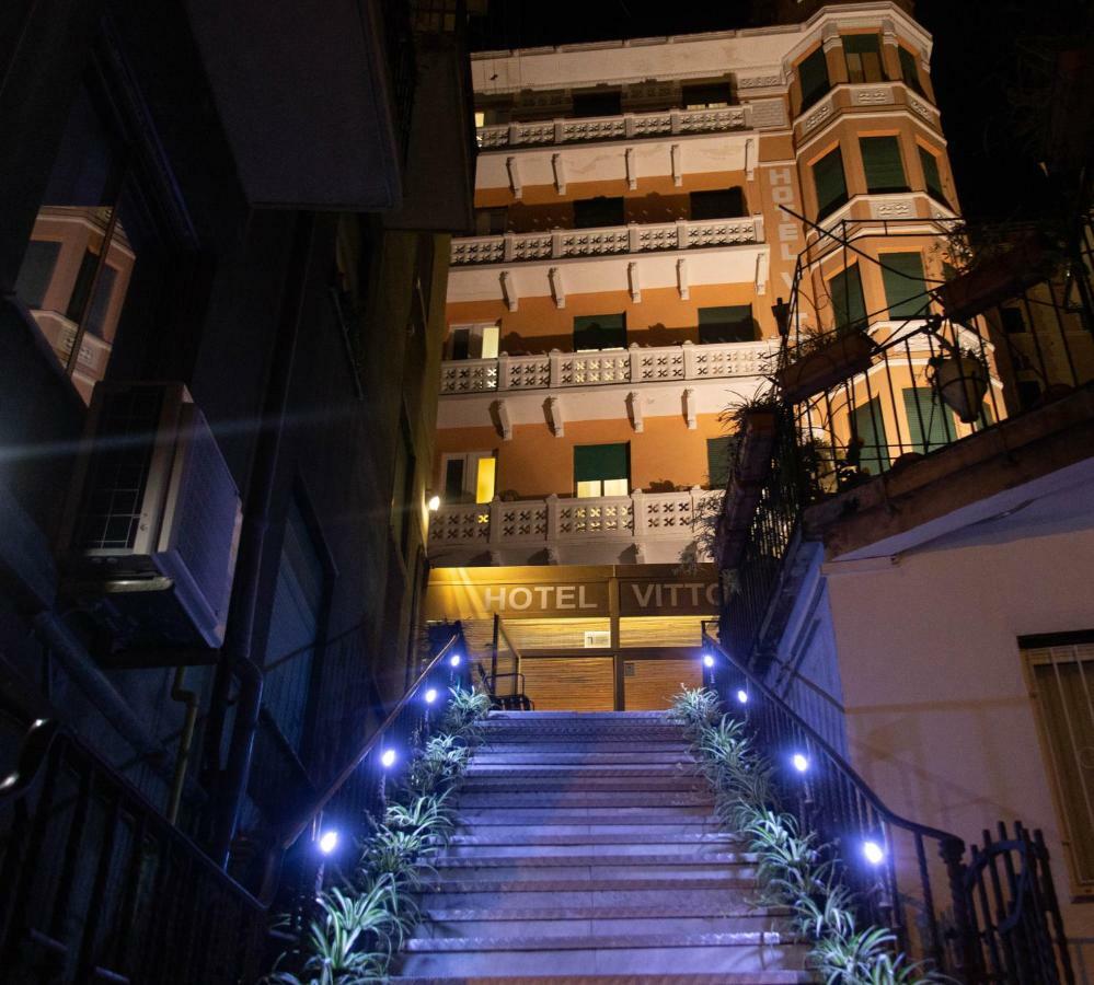 Hotel Vittoria Genoa Exterior photo